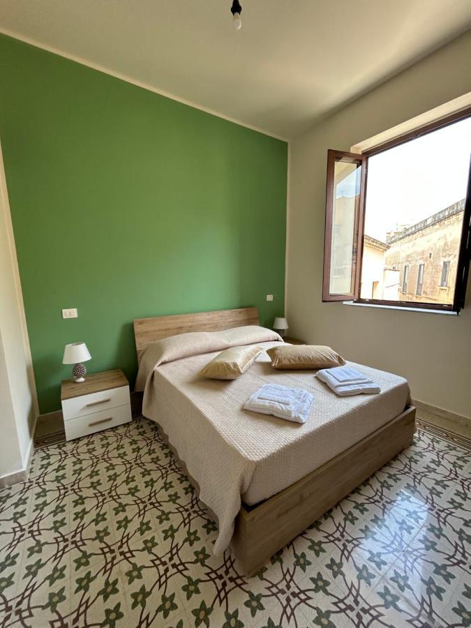 La Torre Dell'Orologio Apartament Lägenhet Trapani Exteriör bild